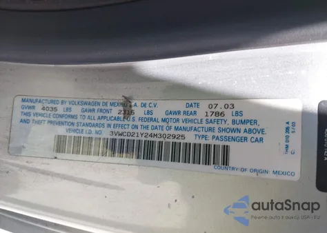 2004 Volkswagen New Beetle Gls 1.8T z USA, uszkodzony, nr VIN 3VWCD21Y24M302925